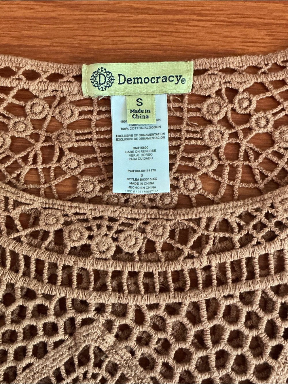 Democracy 100% cotton Crochet Lace Boho Top in Dusty earthy clay color - Picture 4 of 4